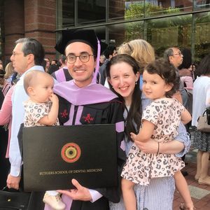 Meet your Posher, Avi